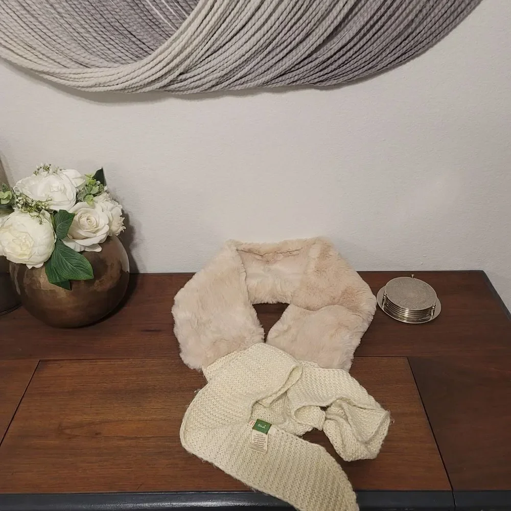 Anthro-Ett Taia Blush Pink Faux Fur Knit Ivory Scarf